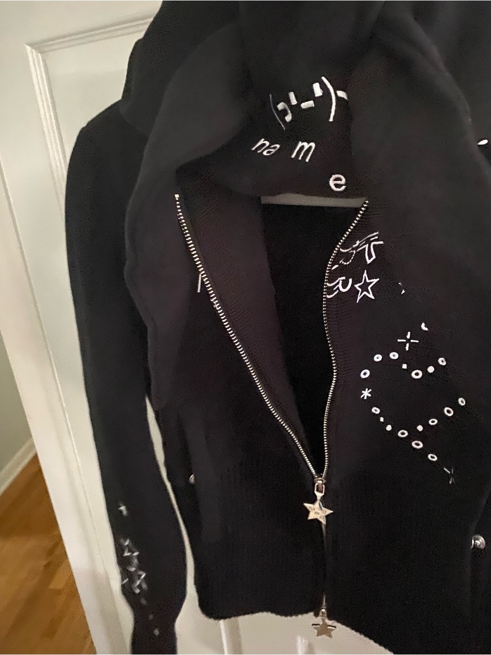 Black Star-Accent Zip Hoodie Jacket
